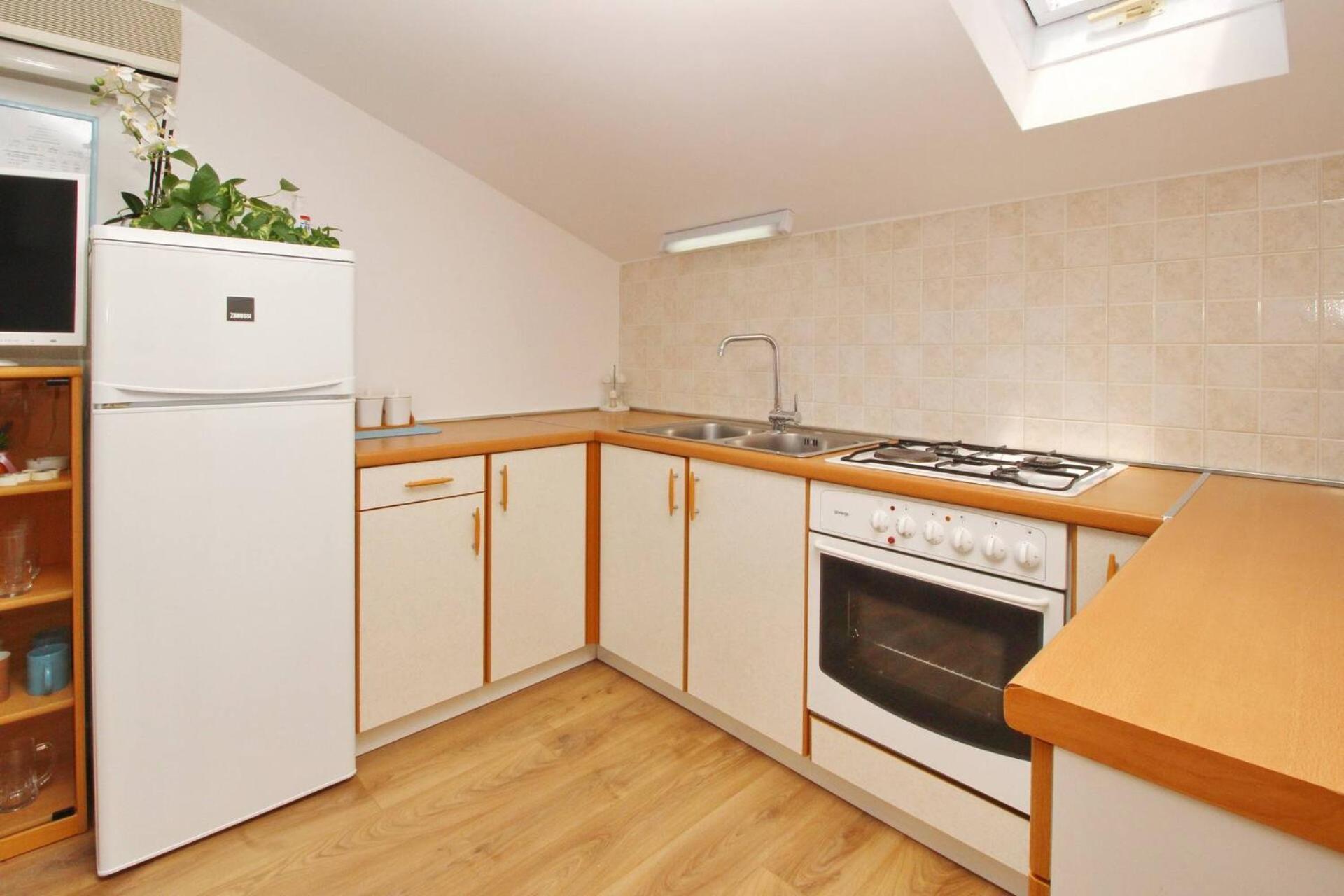 Apartments Silvija Cubranic Башка Екстер'єр фото